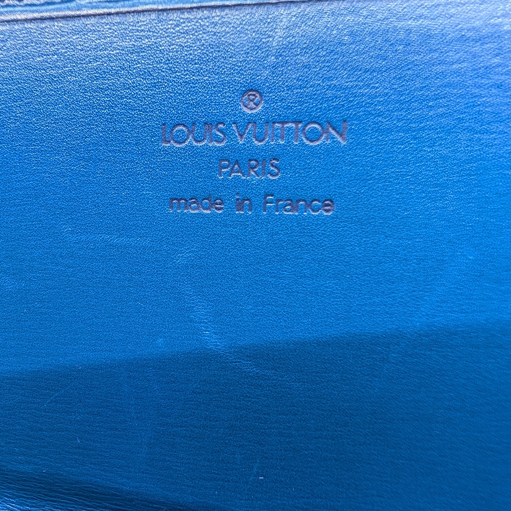 Louis Vuitton Vibrant Blue Epi Leather Wallet - Picture 3 of 9